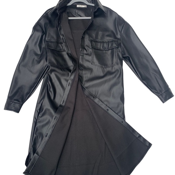 NWT Vegan Leather trench coat Size M - Picture 2 of 6